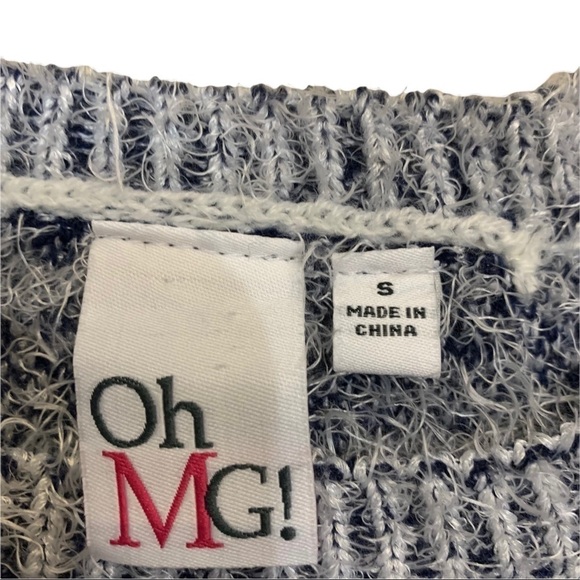 OhMG! Navy & White Soft and Cozy Crew Neck Aztec Print Sweater Sz S - Picture 9 of 10